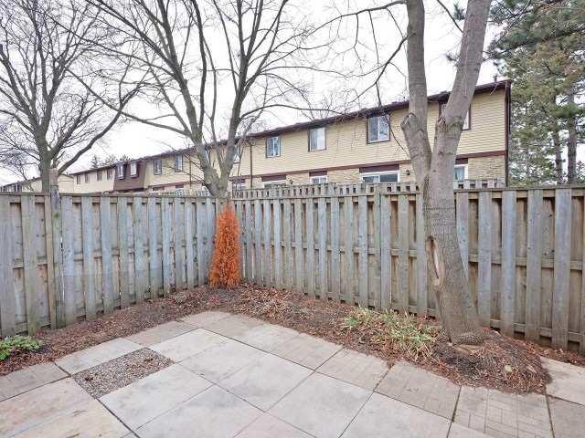 91 - 45 Hansen Rd N, Townhouse with 2 bedrooms, 2 bathrooms and 1 parking in Brampton ON | Image 19