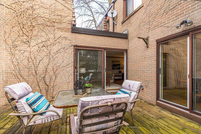 7 Redstone Path, Townhouse with 3 bedrooms, 2 bathrooms and 1 parking in Toronto ON | Image 26
