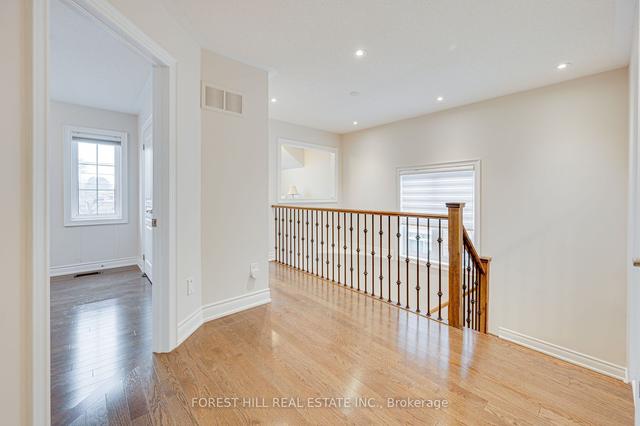 181 Goddard St, House detached with 4 bedrooms, 4 bathrooms and 4 parking in Toronto ON | Image 13