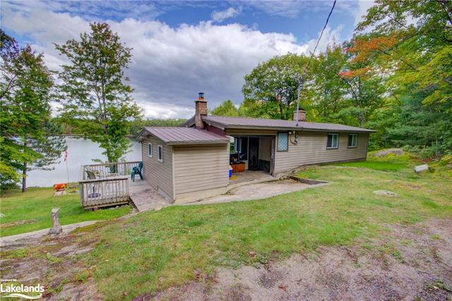49 Dayeo Drive, House detached with 2 bedrooms, 1 bathrooms and 4 parking in Georgian Bay ON | Image 7
