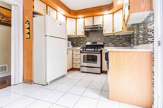 2 Judhaven Rd, House detached with 3 bedrooms, 2 bathrooms and 2 parking in Toronto ON | Image 24
