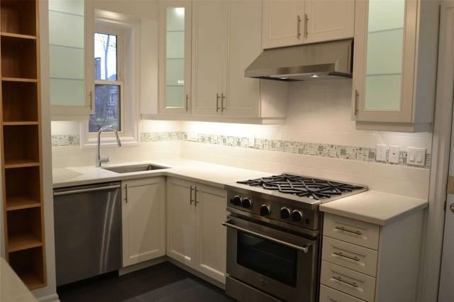 unit 1 - 180 Madison Ave, House attached with 1 bedrooms, 1 bathrooms and 1 parking in Toronto ON | Image 5