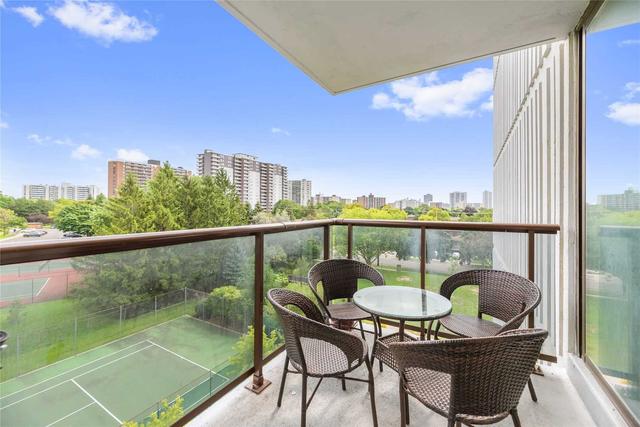 503 - 90 Fisherville Rd, Condo with 2 bedrooms, 2 bathrooms and 1 parking in Toronto ON | Image 6
