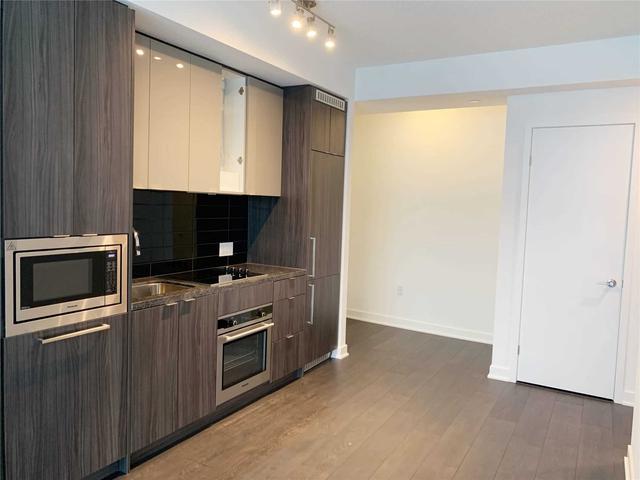 0 - 125 Blue Jays Way, Condo with 1 bedrooms, 1 bathrooms and 0 parking in Toronto ON | Image 12