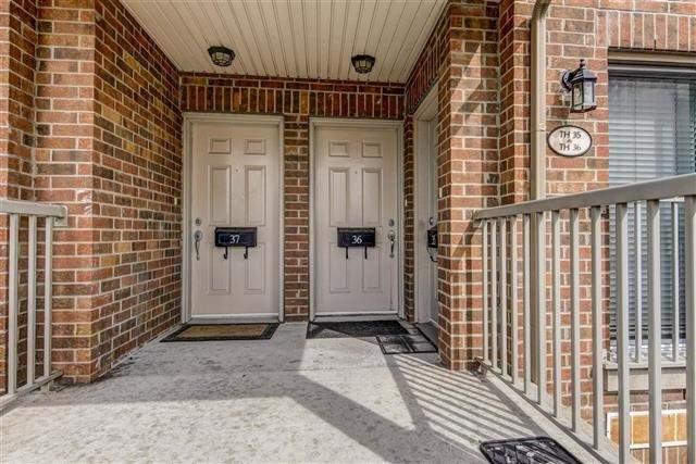 Th 36 - 93 The Queensway Ave, Townhouse with 2 bedrooms, 2 bathrooms and 1 parking in Toronto ON | Image 2