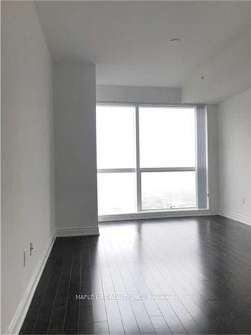 6110 - 388 Yonge St, Condo with 2 bedrooms, 2 bathrooms and 1 parking in Toronto ON | Image 4