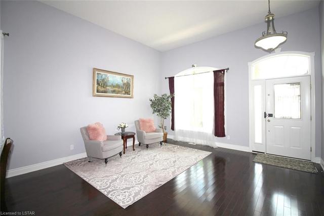 1787 Kyle Court, House detached with 4 bedrooms, 3 bathrooms and 4 parking in London ON | Image 7
