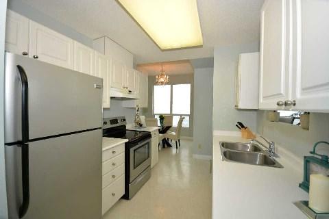 ss03 - 100 Millside Dr, Condo with 2 bedrooms, 2 bathrooms and 2 parking in Milton ON | Image 6