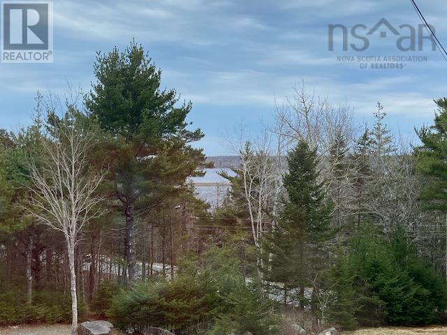 645 East Sable Road, House detached with 2 bedrooms, 1 bathrooms and null parking in Shelburne MD NS | Image 24