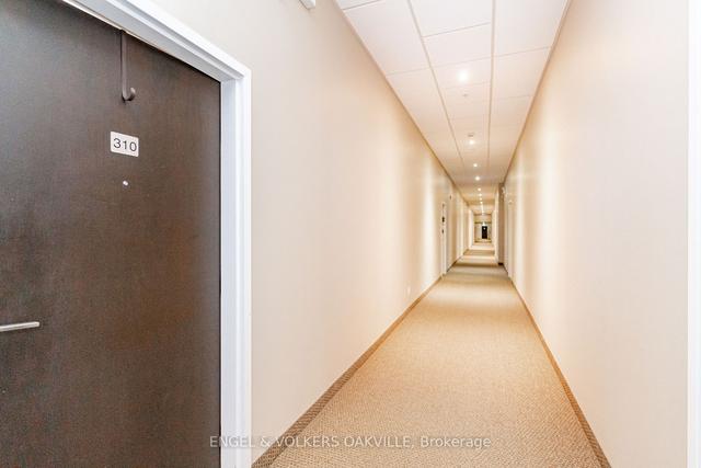 310 - 170 Rockhaven Lane, Condo with 1 bedrooms, 2 bathrooms and 1 parking in Hamilton ON | Image 35