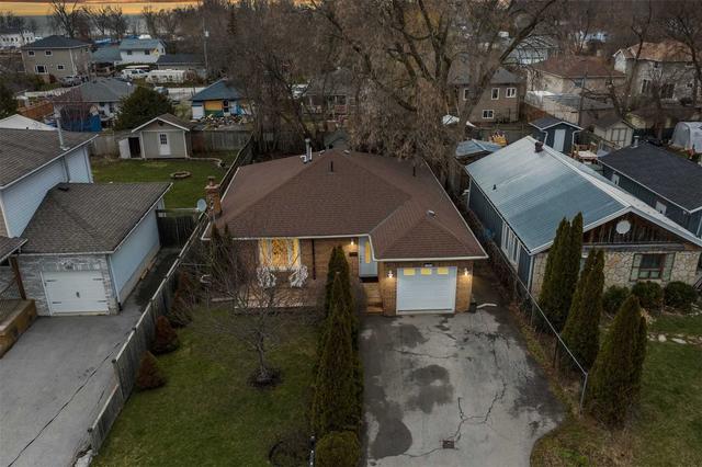 350 Hollywood Dr, House detached with 3 bedrooms, 1 bathrooms and 5 parking in Georgina ON | Image 1