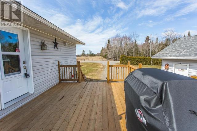 736 Pioneer Rd|Huron Shores Township, House detached with 4 bedrooms, 2 bathrooms and null parking in Huron Shores ON | Image 39