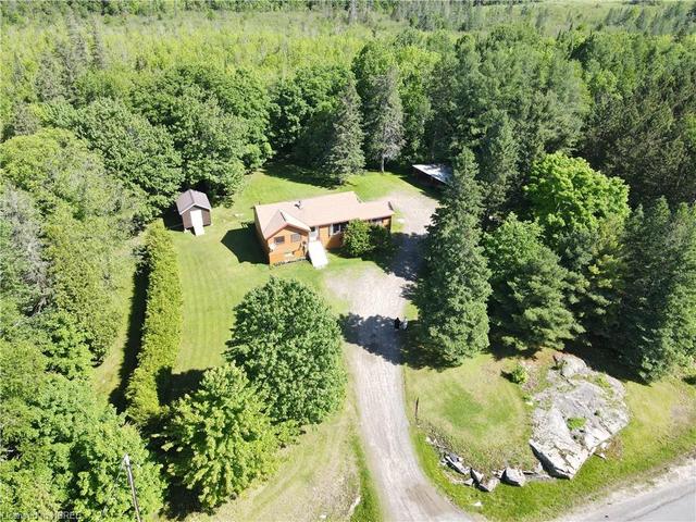 14158 Hwy 522, House detached with 4 bedrooms, 2 bathrooms and 10 parking in Parry Sound, Unorganized, Centre Part ON | Image 1