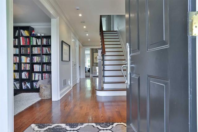181 Ridley Blvd, House detached with 5 bedrooms, 5 bathrooms and 6 parking in Toronto ON | Image 27