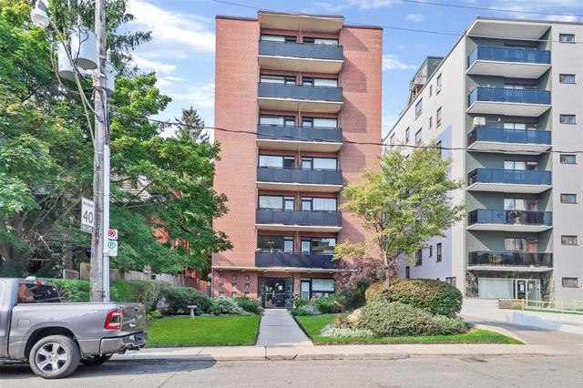 404 - 78 Warren Rd, Condo with 1 bedrooms, 1 bathrooms and 0 parking in Toronto ON | Image 1