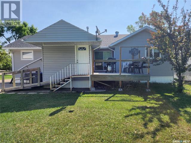 720 Stella Street, House detached with 3 bedrooms, 1 bathrooms and null parking in Grenfell SK | Image 9
