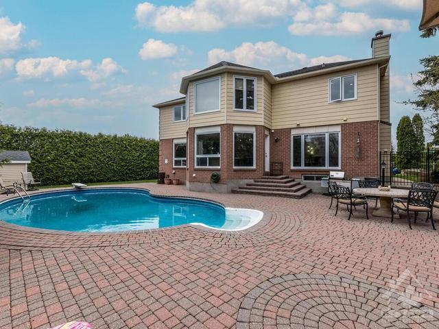 60 Rosenfeld Crescent, House detached with 4 bedrooms, 4 bathrooms and 6 parking in Ottawa ON | Image 25