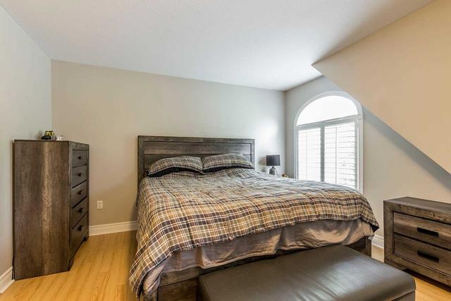 1 - 540 Guelph Line, Townhouse with 2 bedrooms, 4 bathrooms and 2 parking in Burlington ON | Image 6