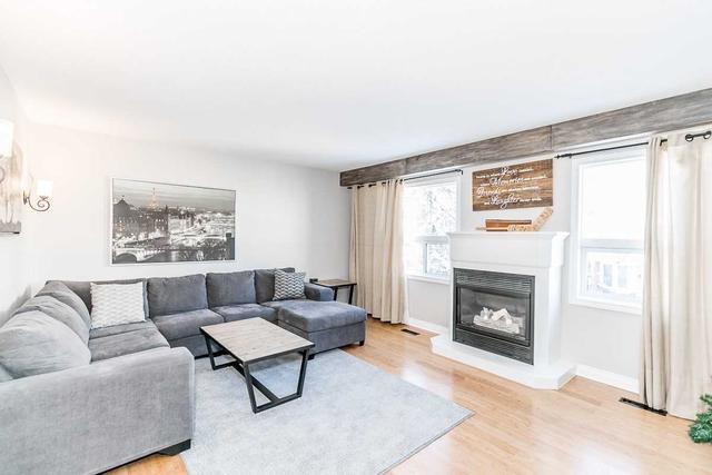 8 - 237 Steel St, Townhouse with 3 bedrooms, 2 bathrooms and 2 parking in Barrie ON | Image 8