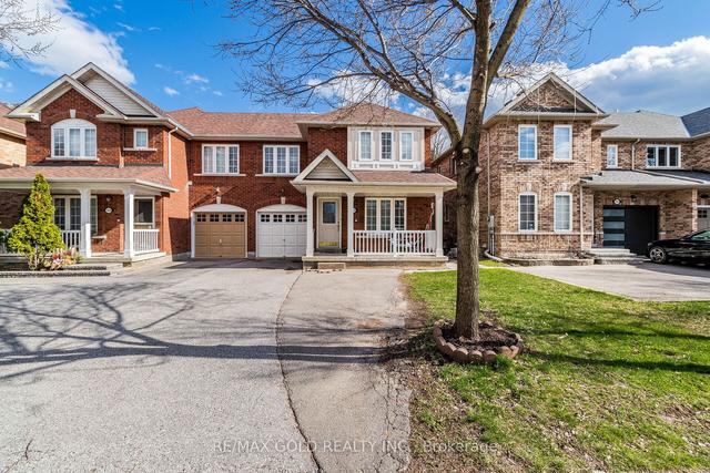 737 Craighurst Crt, House semidetached with 4 bedrooms, 4 bathrooms and 4 parking in Pickering ON | Image 12