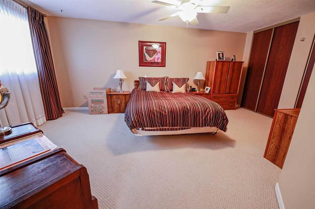 24 Longbourne Cres, House detached with 3 bedrooms, 3 bathrooms and 4 parking in Brampton ON | Image 14