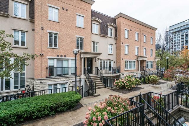 809 - 46 Western Battery Rd, Townhouse with 2 bedrooms, 2 bathrooms and 1 parking in Toronto ON | Image 1