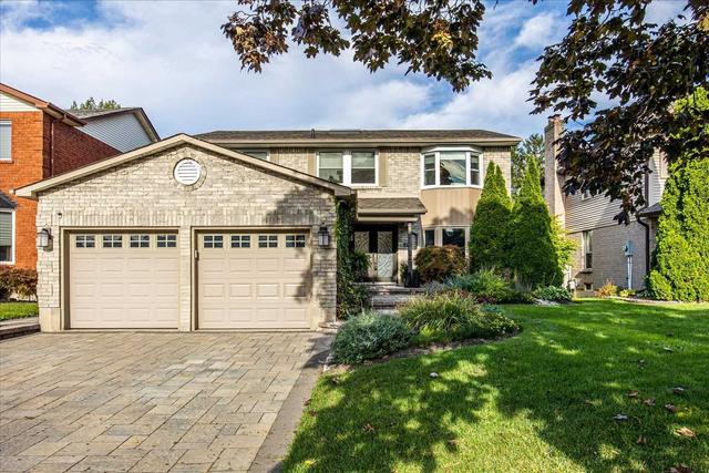 579 Dunrobin Crt, House detached with 4 bedrooms, 4 bathrooms and 6 parking in Oshawa ON | Card Image