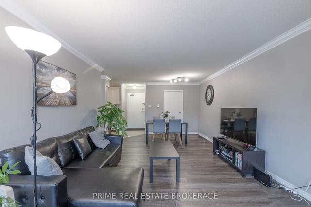 214 - 15 Jacksway Cres, Condo with 2 bedrooms, 2 bathrooms and 1 parking in London ON | Image 26