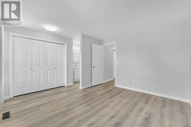 201 Templemont Drive Ne, House detached with 4 bedrooms, 2 bathrooms and 3 parking in Calgary AB | Image 24