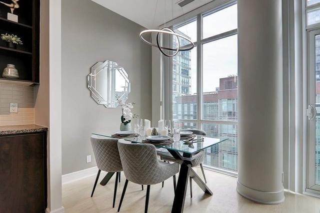 s828 - 112 George St, Condo with 2 bedrooms, 2 bathrooms and 1 parking in Toronto ON | Image 14