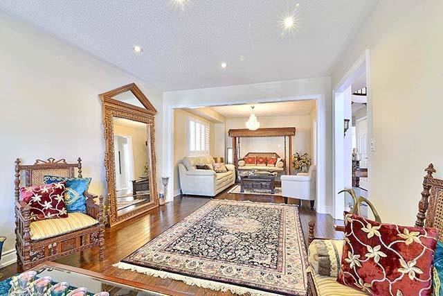326 Northwood Dr, House detached with 4 bedrooms, 4 bathrooms and 4 parking in Oakville ON | Image 5