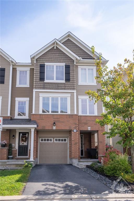 144 Gelderland Private, Townhouse with 3 bedrooms, 3 bathrooms and 2 parking in Ottawa ON | Image 2