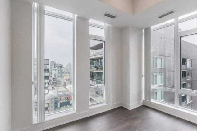 lph 29 - 525 Adelaide St, Condo with 2 bedrooms, 2 bathrooms and 1 parking in Toronto ON | Image 3