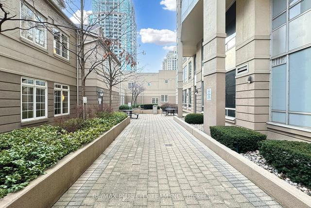 511 - 2 Rean Dr, Condo with 1 bedrooms, 1 bathrooms and 1 parking in Toronto ON | Image 33