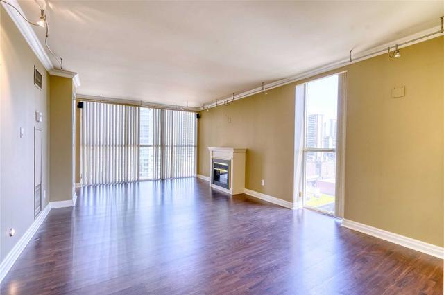 1507 - 15 Maitland Pl, Condo with 1 bedrooms, 1 bathrooms and 1 parking in Toronto ON | Image 27
