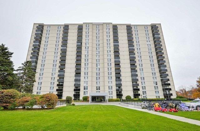 1605 - 420 Mill Rd, Condo with 2 bedrooms, 1 bathrooms and 1 parking in Toronto ON | Image 1