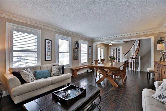 11005 Amos Dr, House detached with 4 bedrooms, 3 bathrooms and 20 parking in Milton ON | Image 5