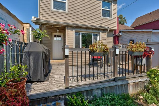 64 Beechwood Ave, House detached with 3 bedrooms, 3 bathrooms and 2 parking in Hamilton ON | Image 14