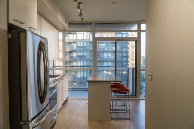 1209 - 169 Fort York Blvd, Condo with 1 bedrooms, 1 bathrooms and 1 parking in Toronto ON | Image 10