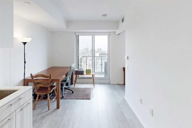 2415 - 251 Jarvis St, Condo with 1 bedrooms, 1 bathrooms and 0 parking in Toronto ON | Image 6