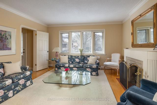449 Elm Rd, House detached with 2 bedrooms, 2 bathrooms and 3 parking in Toronto ON | Image 12