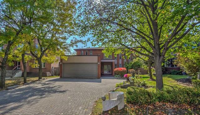 17 Bronte Rd, House detached with 4 bedrooms, 4 bathrooms and 8 parking in Markham ON | Image 1