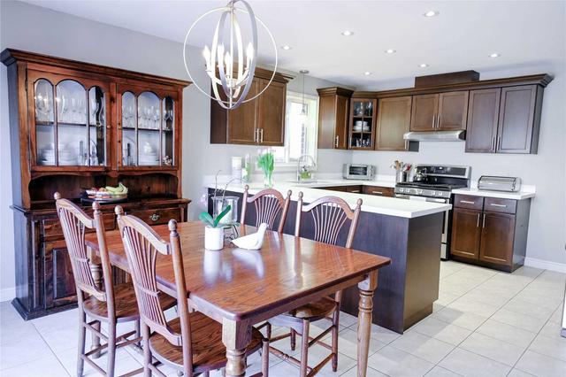 123 Theodore Dr, House detached with 3 bedrooms, 3 bathrooms and 4 parking in Hamilton ON | Image 24