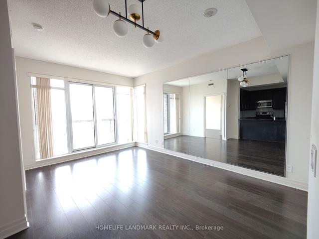 621 - 8110 Birchmount Rd, Condo with 2 bedrooms, 2 bathrooms and 1 parking in Markham ON | Image 3