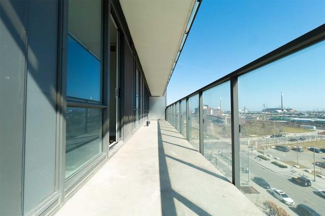 s609 - 120 Bayview Ave, Condo with 2 bedrooms, 2 bathrooms and 1 parking in Toronto ON | Image 17