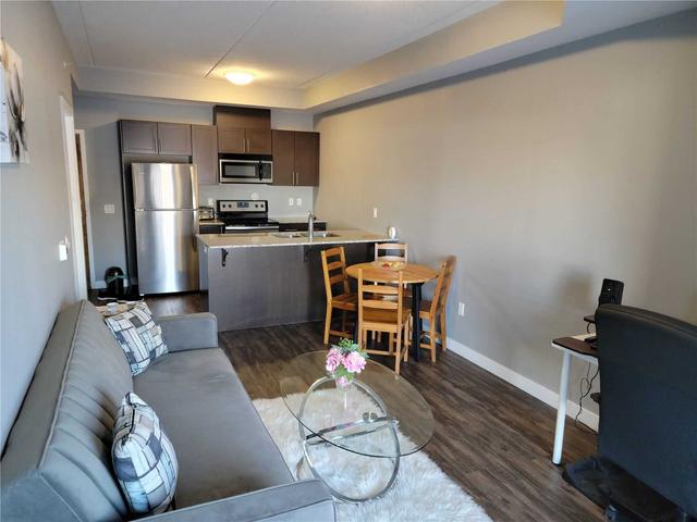 101 - 25 Kay Cres, Condo with 1 bedrooms, 1 bathrooms and 1 parking in Guelph ON | Image 5