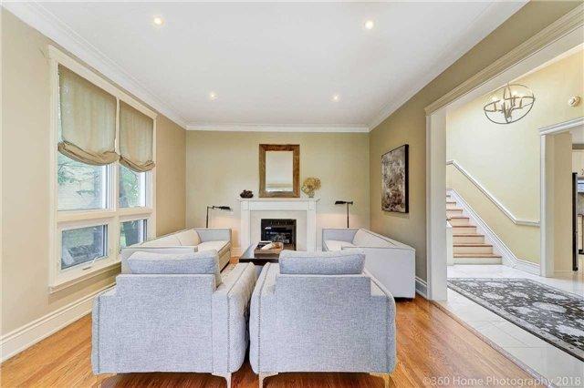 9 Greengate Rd, House detached with 3 bedrooms, 4 bathrooms and 4 parking in Toronto ON | Image 4