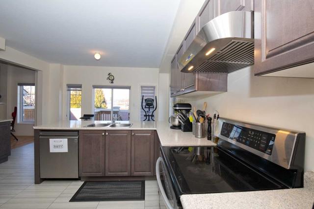 152 Cookview Dr, House detached with 4 bedrooms, 5 bathrooms and 6 parking in Brampton ON | Image 5