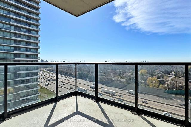 1702 - 95 Mcmahon Dr, Condo with 2 bedrooms, 2 bathrooms and 1 parking in Toronto ON | Image 18