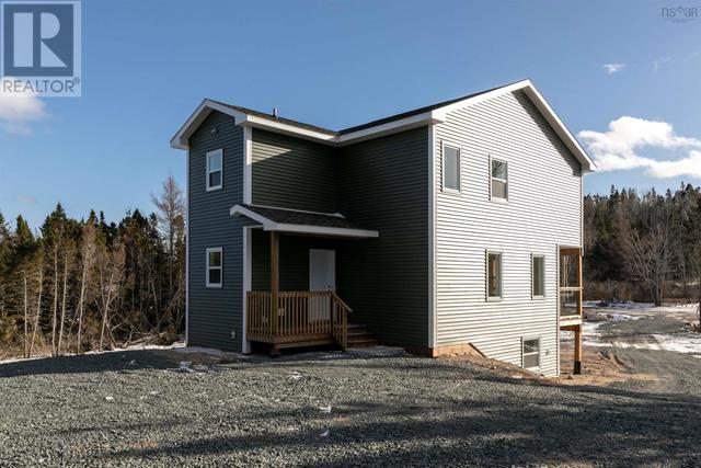 136 Middle Village Road, House detached with 4 bedrooms, 3 bathrooms and null parking in Halifax NS | Image 2
